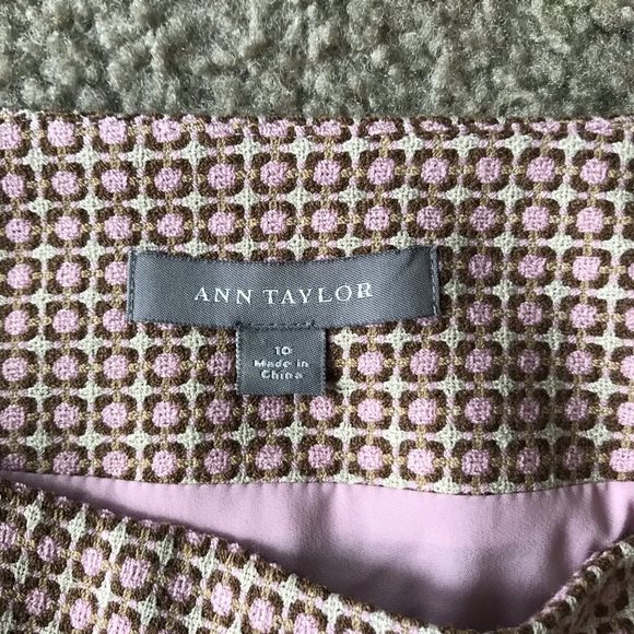 Ann Taylor lined skirt Sz 10 side zipper - Picture 4 of 10